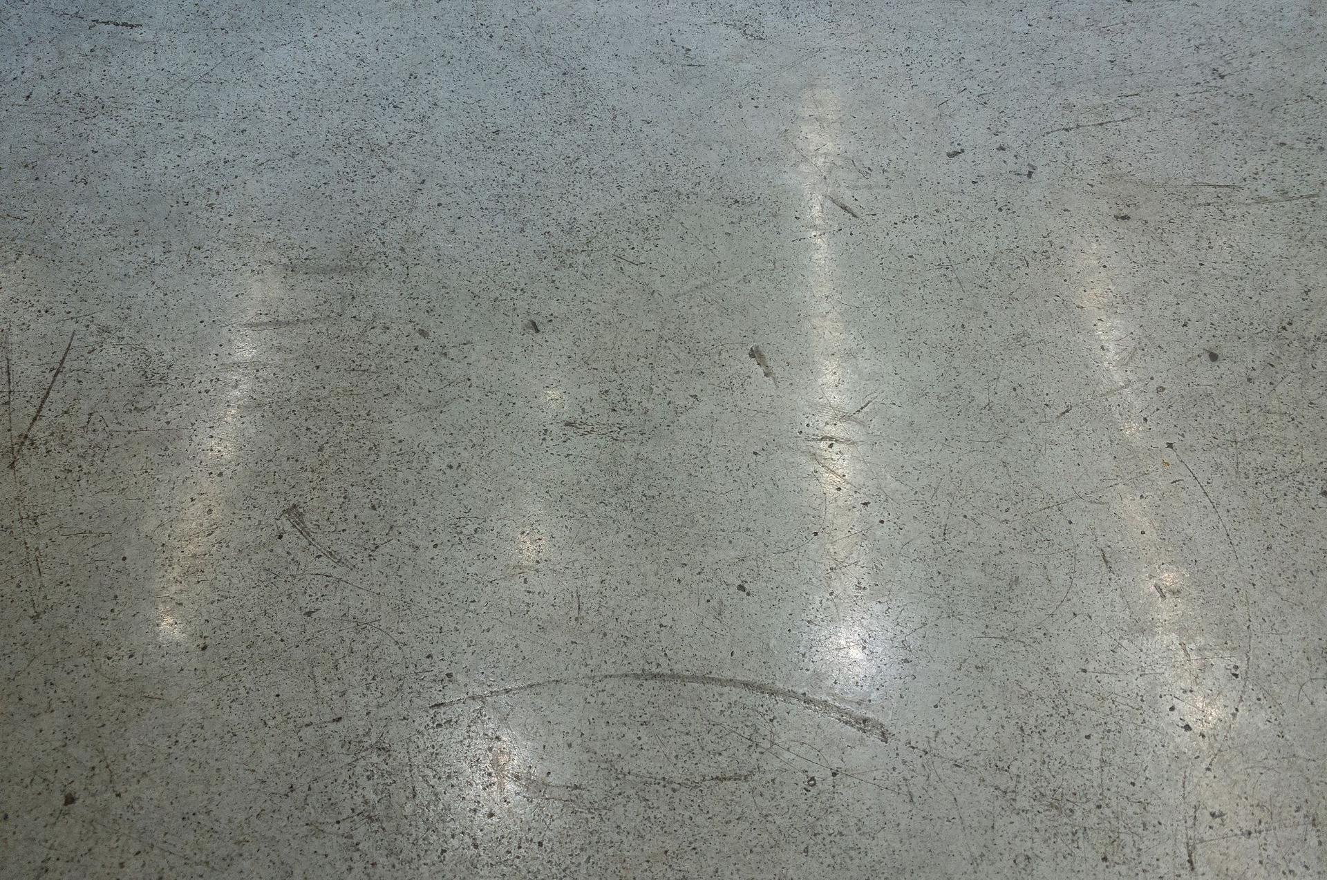 How to clean concrete floors